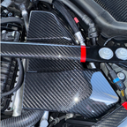 Dry Carbon Ersatz Batterie- & ECU-Abdeckung Motorraum passend für BMW M2 G87 | G87Parts.de