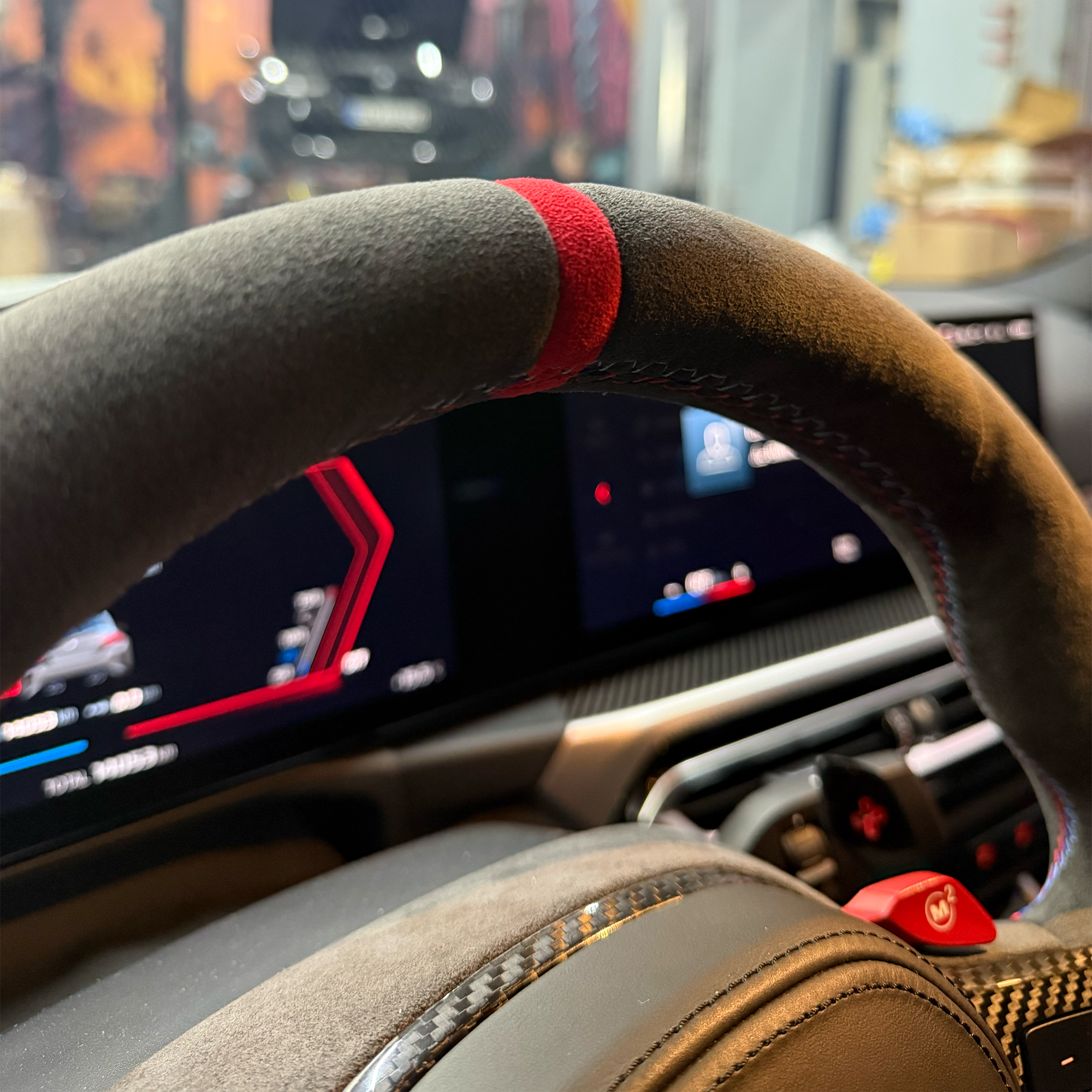 Lenkradveredelung Sattlerei BMW M2 G87 Alcantara | G87Parts.de